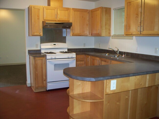 Photo - Plaza Los Robles