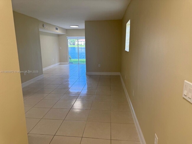 Photo - 1261 SE 31st Ct