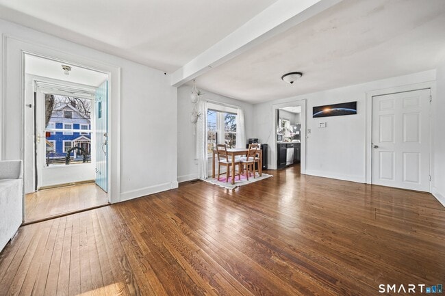 Photo - 196 Waite St