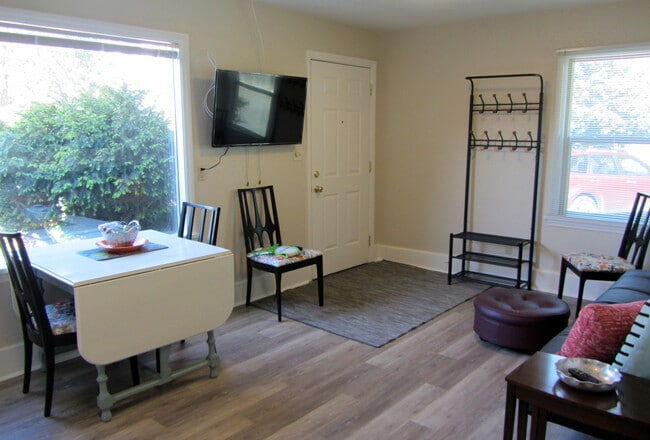 Photo - 926 Vassar Ave Unit 1