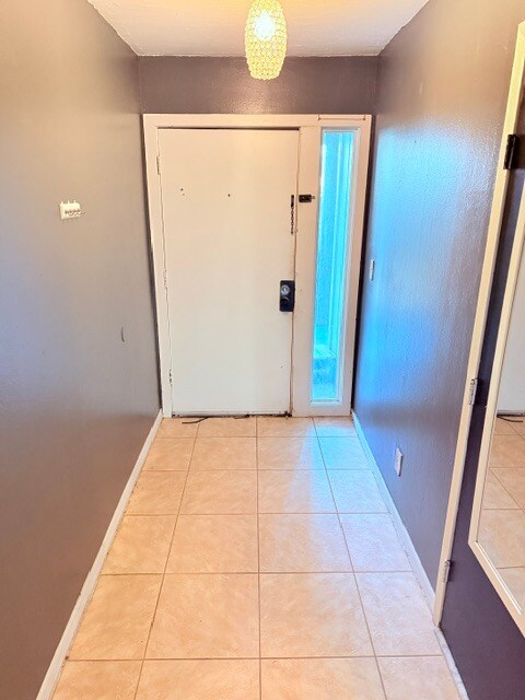 Photo - 6519 W Newberry Rd