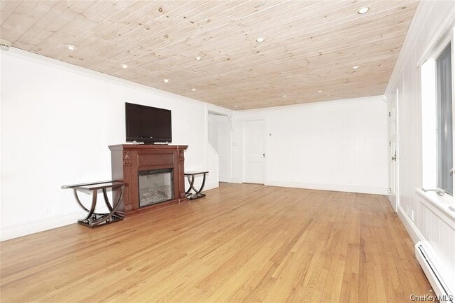 Photo - 1143 State Rt 17B