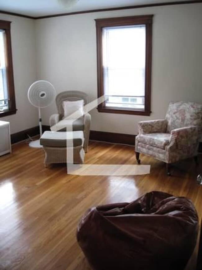 Building Photo - 19 Elmira St #17A Boston MA 02135