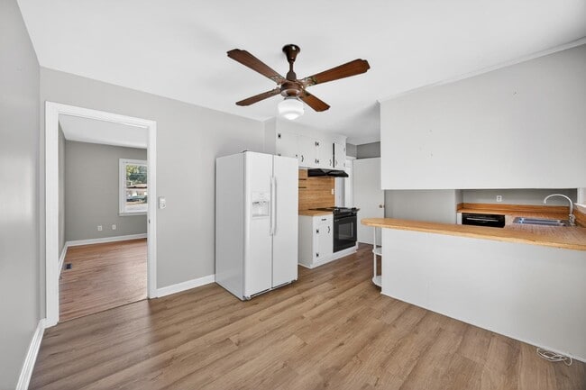 Photo - 1321 Briarfield Ave