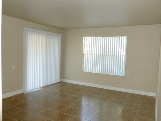 Photo - 2801 N Rainbow Blvd Unidad 135