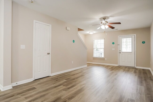 Photo - 8012 Spiderlily Ct