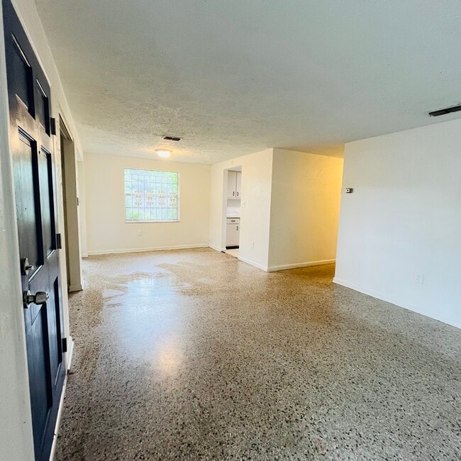 Photo - 3107 Chipco St