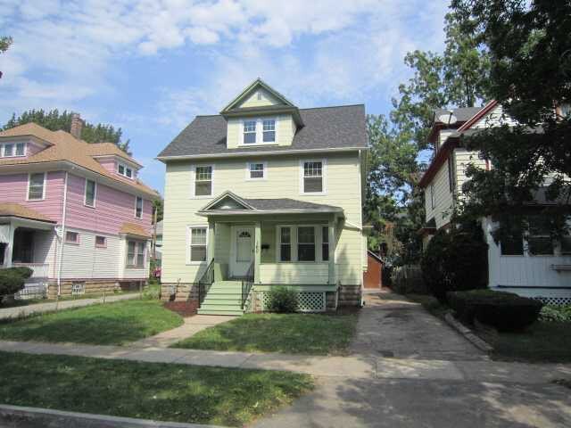 Photo - 160 Sawyer St House