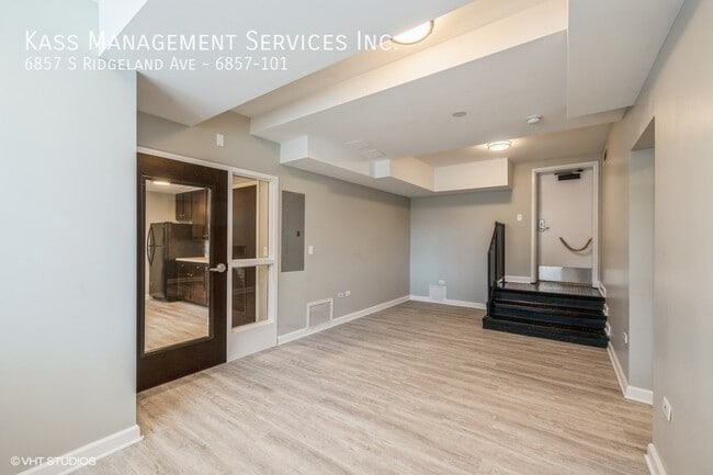 Photo - 6857 S Ridgeland Ave Unit 6857-101