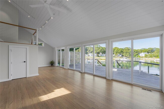 Photo - 2435 Cedar Ln