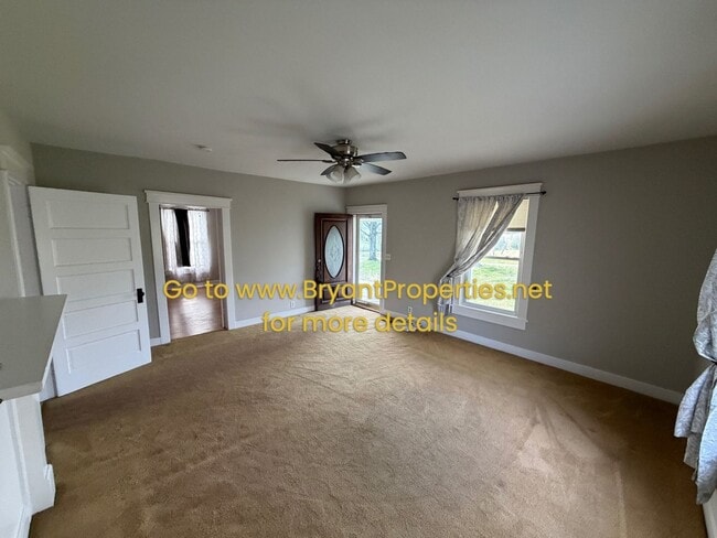 Photo - 1584 Latimer Ln