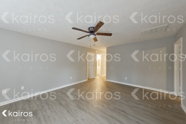 Photo - 400 Beaver Pointe Dr