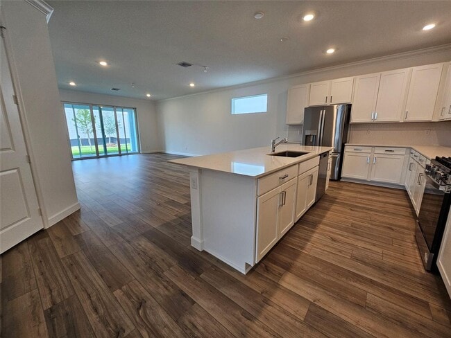 Photo - 1974 Wandering Willow Wy