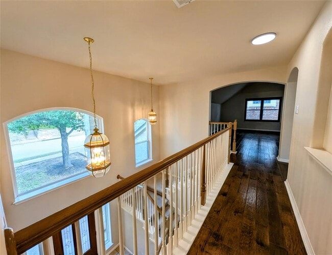 Photo - 2901 Cashell Wood Dr