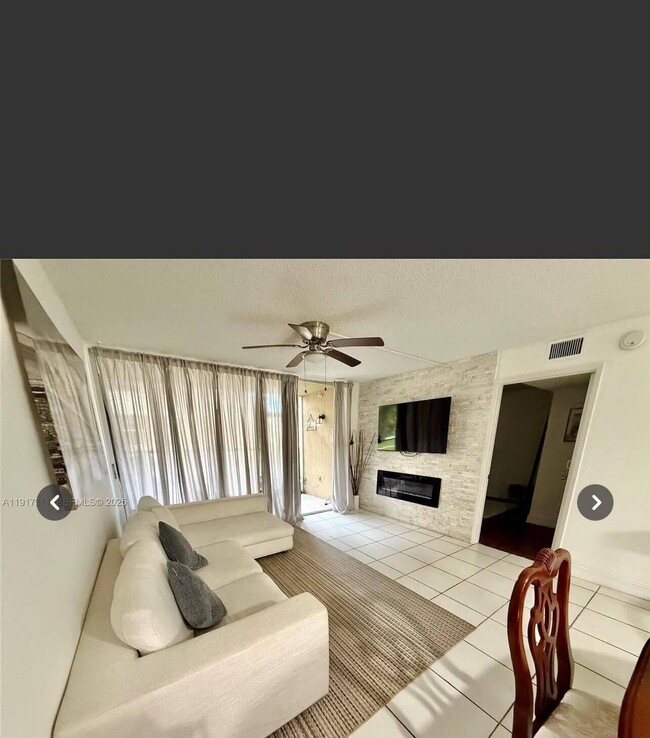 Photo - 8246 NW 24th St Unidad 8246