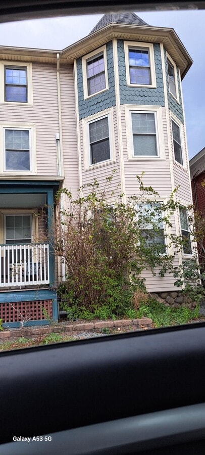 Photo - 407 Lafayette Rd Unidad 5