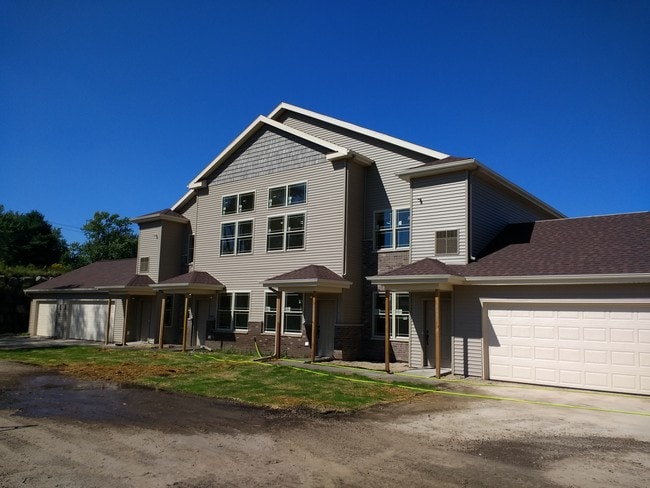 Building Photo - 6617 Scattergood Ln Unit 6617