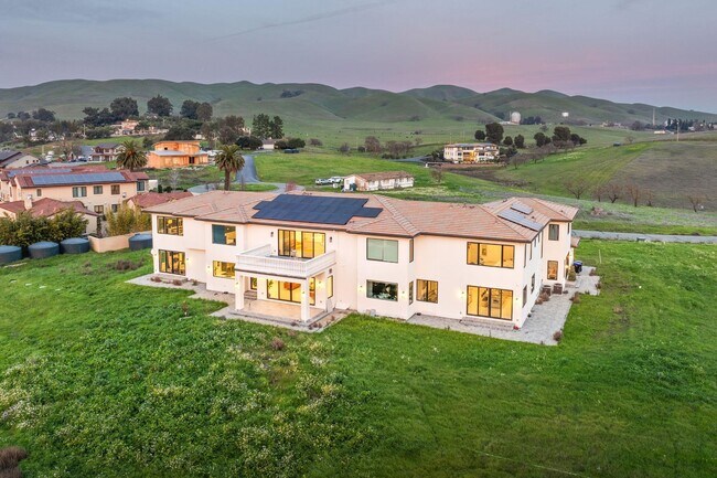 Photo - 7778 Laguna Heights Ct