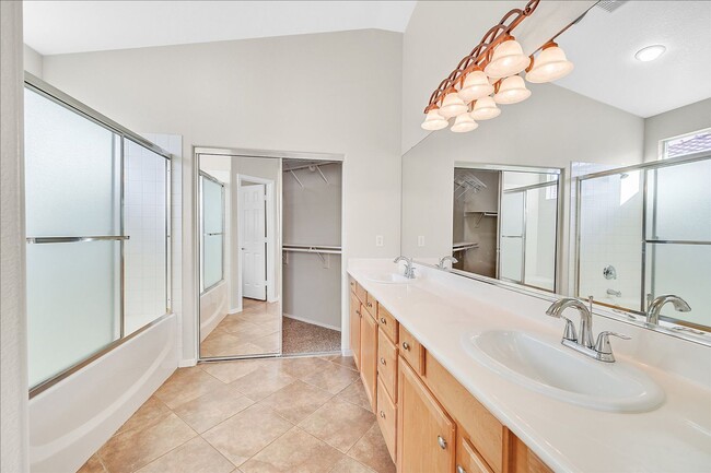 Photo - 3 Bedroom, Single Story Home in Seven Hills