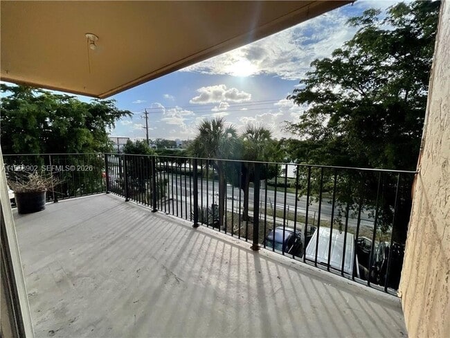 Photo - 1990 W 56th St Unit 1205