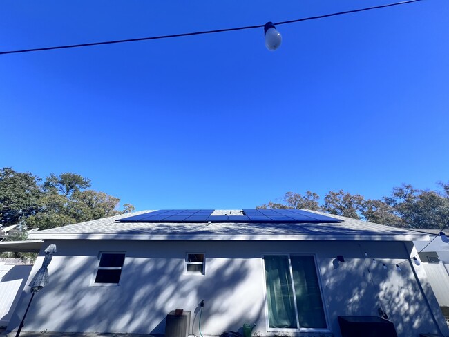 Solar Panels included in rental fee! - 4724 W Tambay Ave