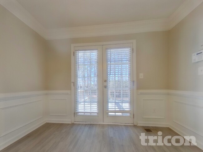 Photo - 129 Avery Way