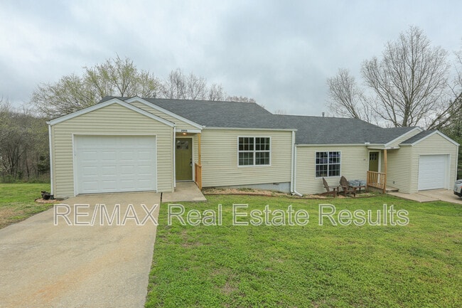 Photo - 208 White Oak Dr NE Unidad A