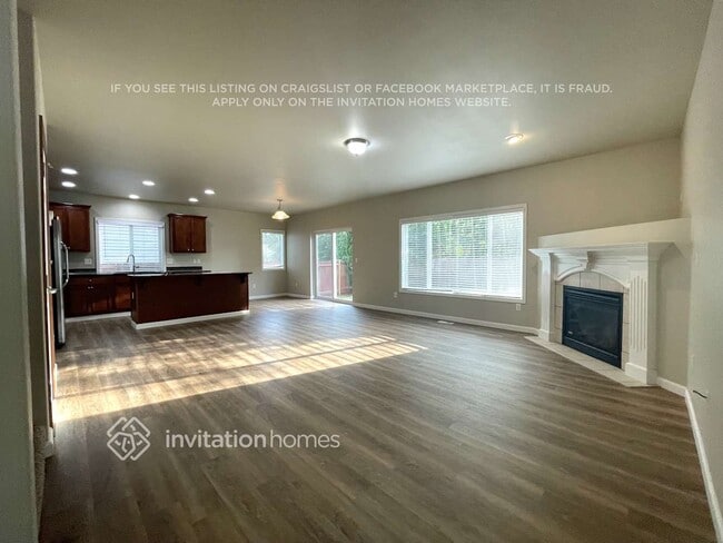 Photo - 15404 87th Ave E