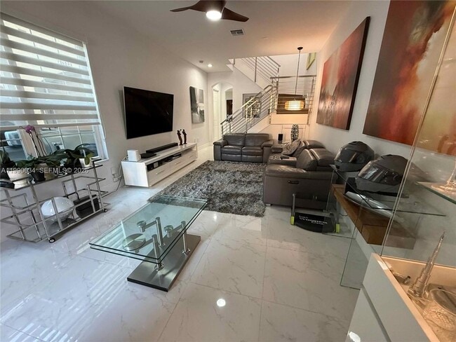 Photo - 6923 Julia Gardens Dr