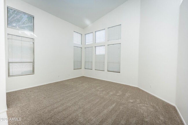 Photo - 3844 E Kings Ave