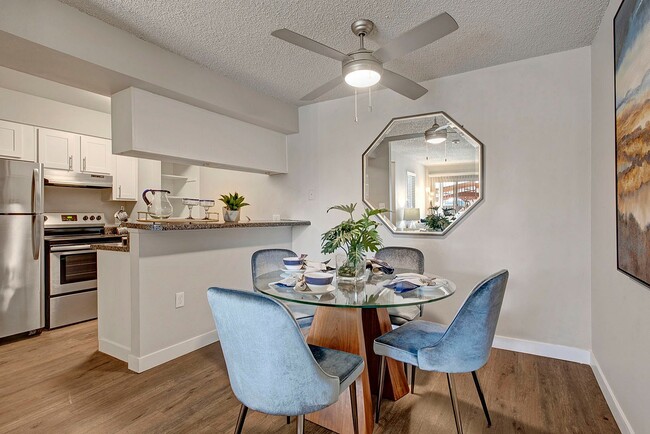 Photo - Rosemont West 84th