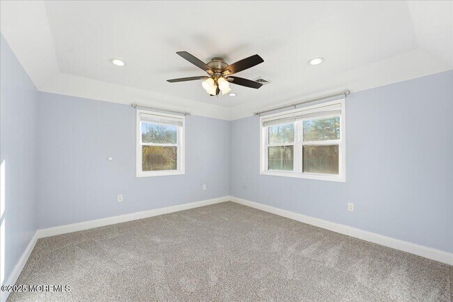 Photo - 674 Park Ave