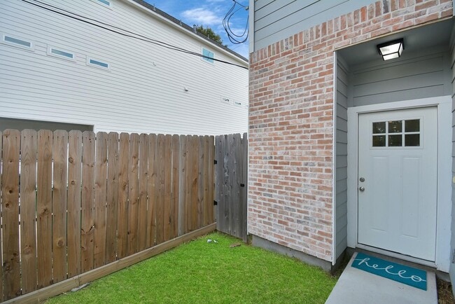 Photo - 3019 Elysian St