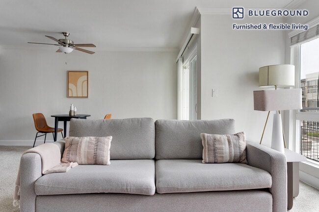 Photo - 28130 Peacock Ridge Dr Unidad FL2-ID1430