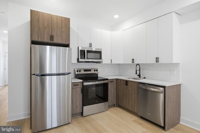 Photo - 2237 N 16th St Unit 1