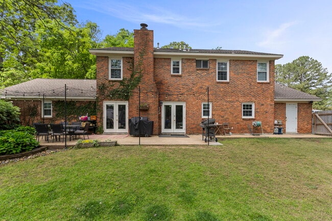 Photo - 431 Duckworth Dr