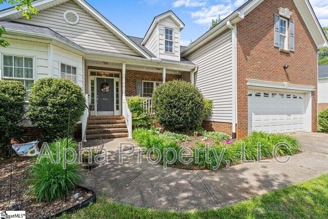 Photo - 824 Laurelcreek Dr