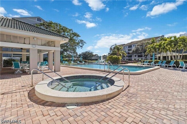Photo - 900 Arbor Lake Dr Unit 301