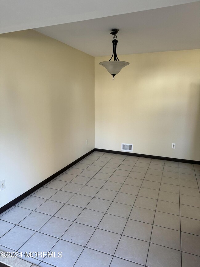 Photo - 2103 Rutherford Ave