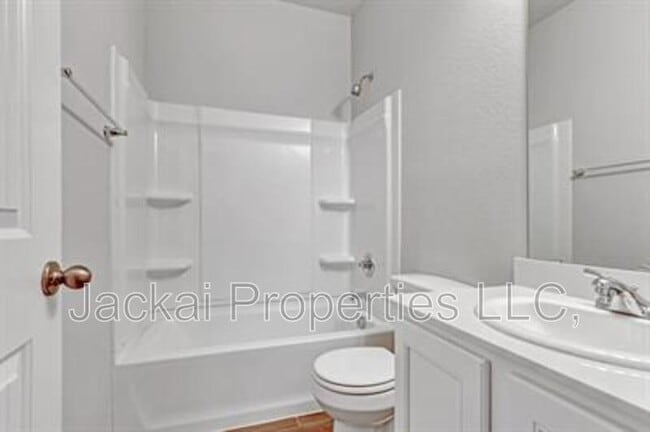 1217 Benwick Dr