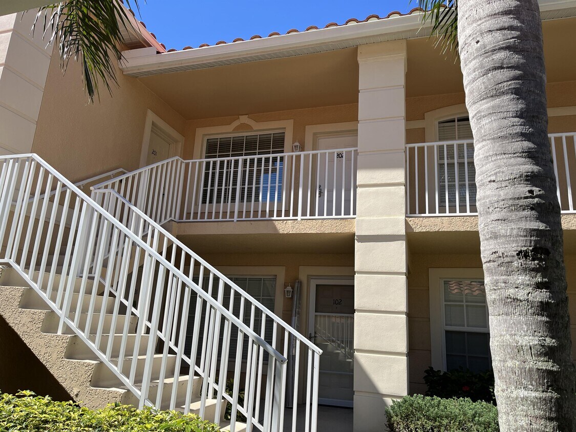Photo - 26680 Bonita Fairways Blvd (Bonita Springs, FL)
