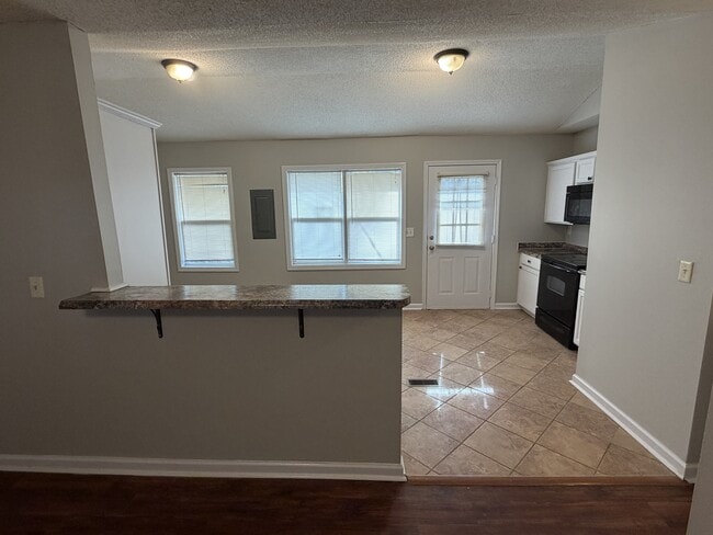 Photo - 124 Riverview Ct