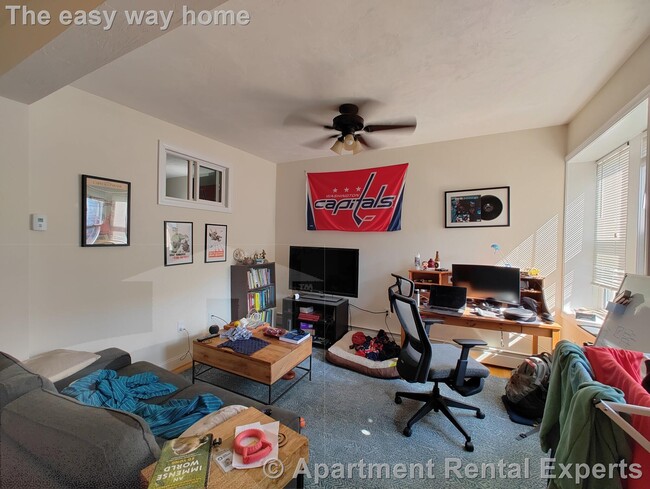 Photo - 1054 Cambridge St Unit #2R