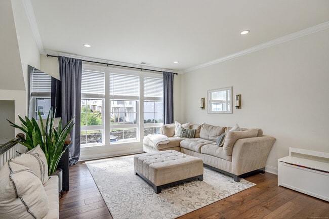 Photo - 159 Brentwood Cir Unit 159