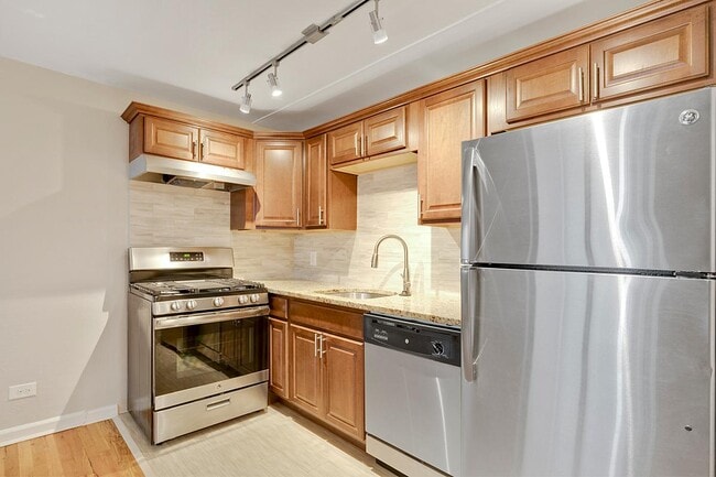 Photo - Logan Terrace