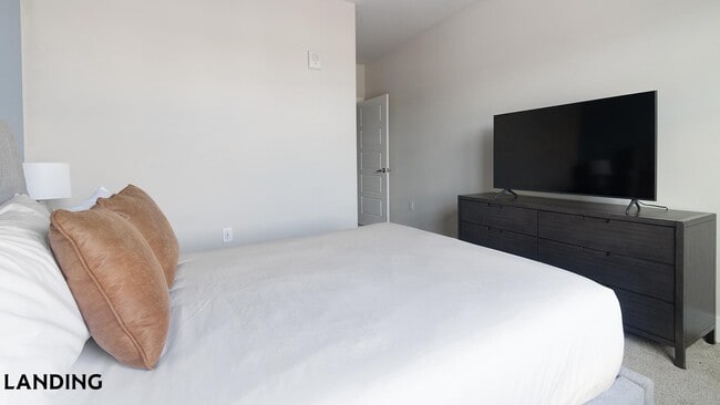 Photo - 65 Sentosa Dr Unit 159-207