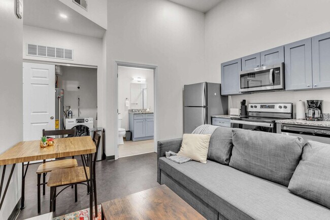 Photo - 800 Penn Ave Unit ID1230984P