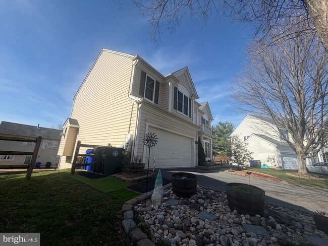 Building Photo - 1703 Aldin Ct