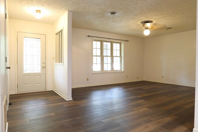 Photo - 16280 Hardwood Ln
