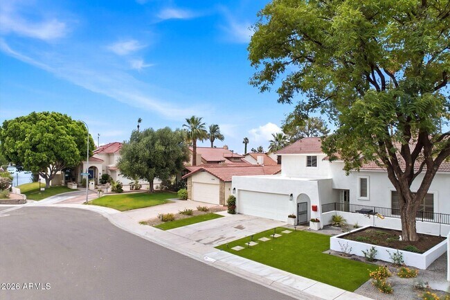 Photo - 1506 E Edgewater Dr